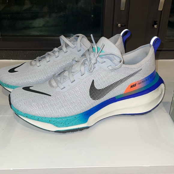 ❗️unisex invincible run 3 NWT❗️🎄🎄🎄 - Picture 3 of 8